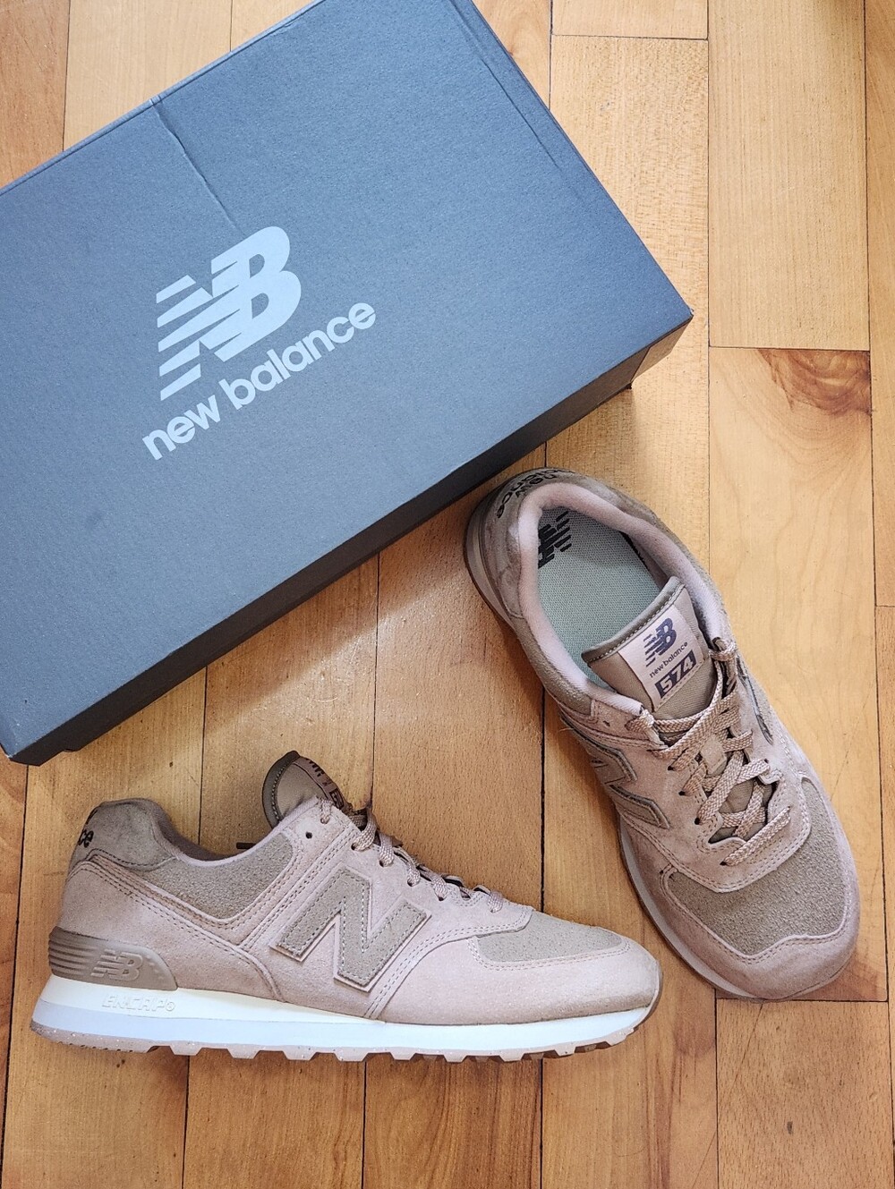 New Balance 574 Sneakers in Flat Taupe & Mushroom - Women's 9